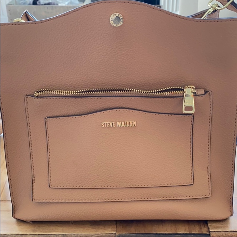 Steve Madden bag with matching cosmetics bag